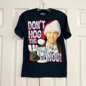 Lampoon's Christmas Vacation Don't Hog The Nog black crew neck t-shirt. Small